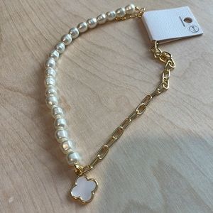 Pearl necklace w chain